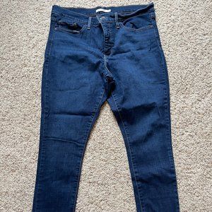Levi jeans